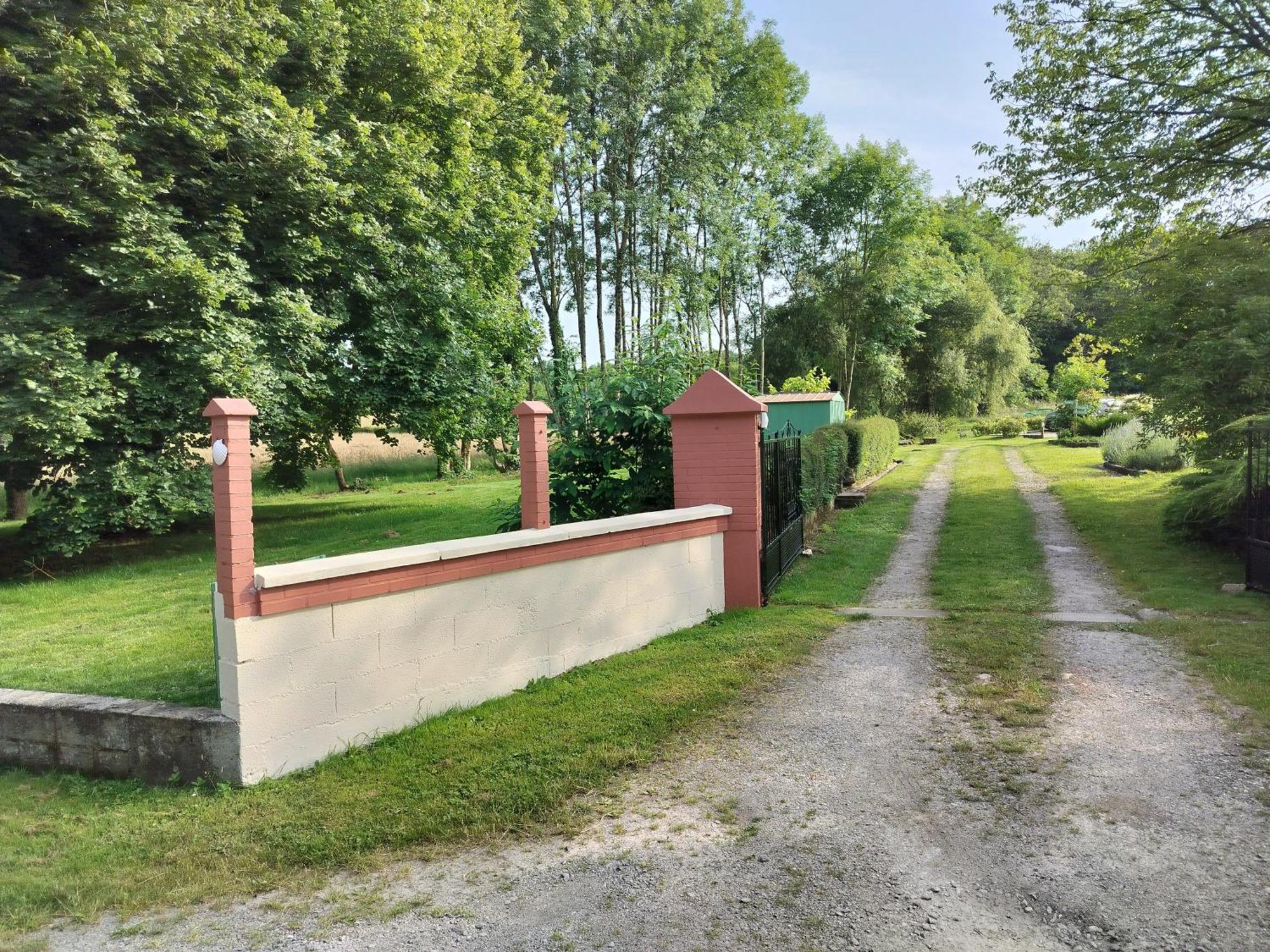 Chambres D'Hotes / B&B Chez Mon Reve Eguzon-Chantome Luaran gambar